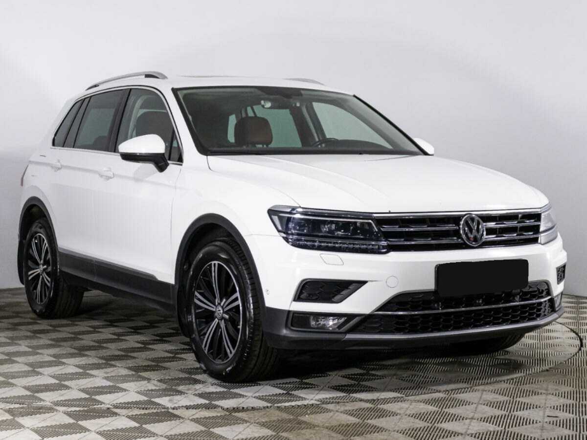 Купить Volkswagen Tiguan с пробегом. Фото: #2