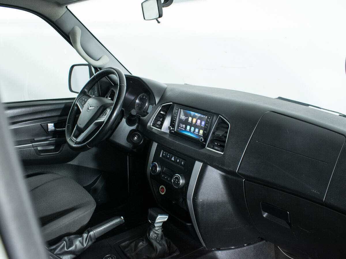 Купить УАЗ Patriot с пробегом. Фото: #8