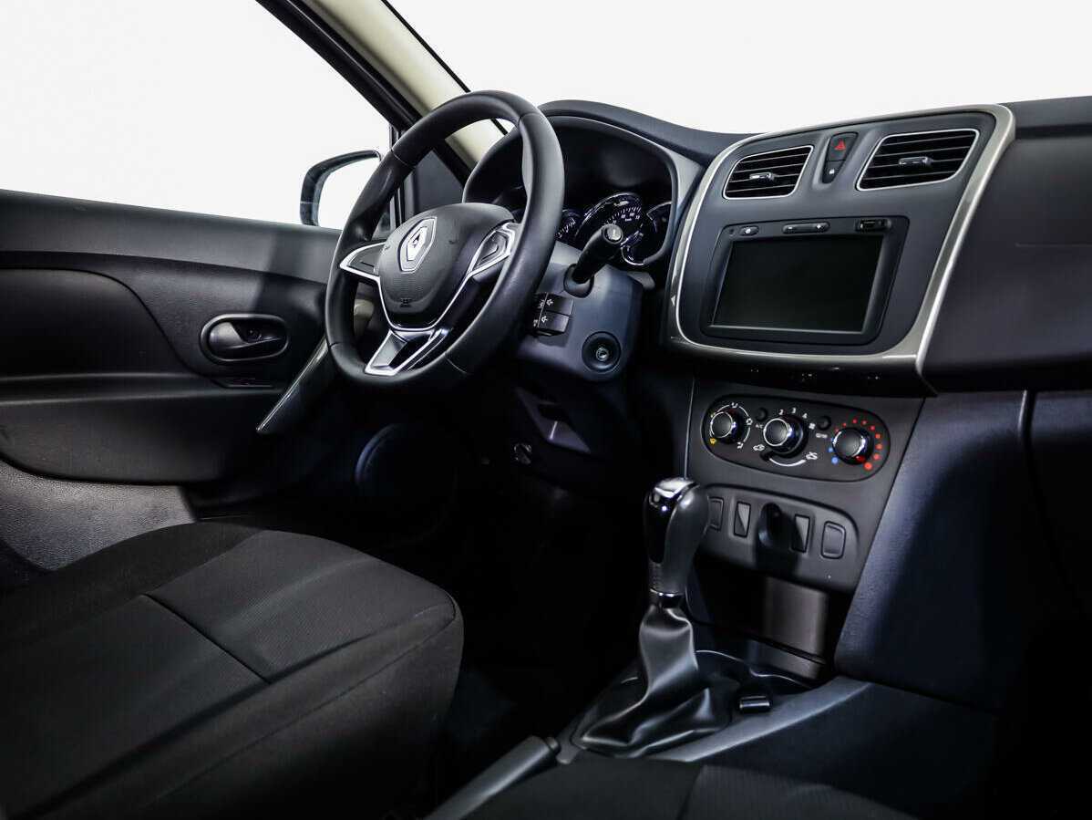 Купить Renault Logan с пробегом. Фото: #7
