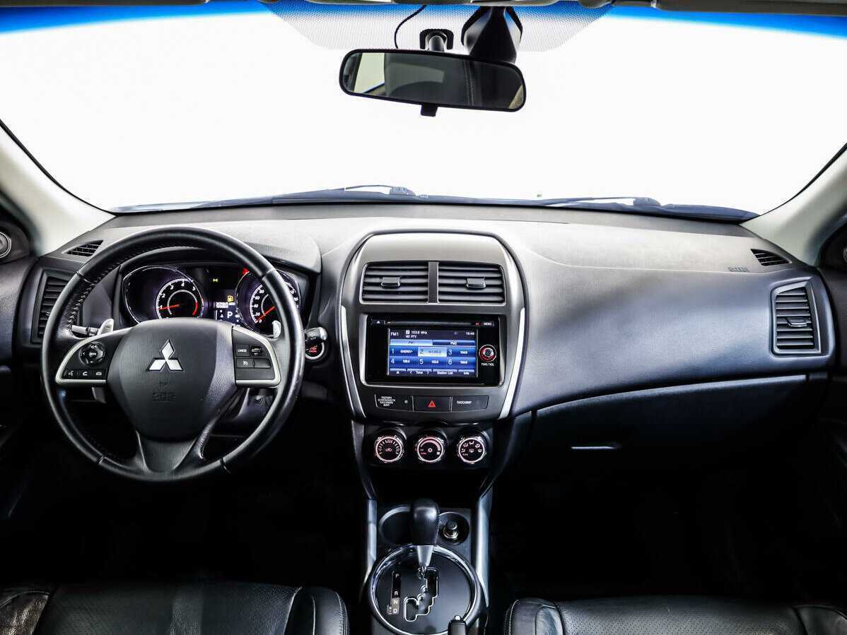 Купить Mitsubishi ASX с пробегом. Фото: #8