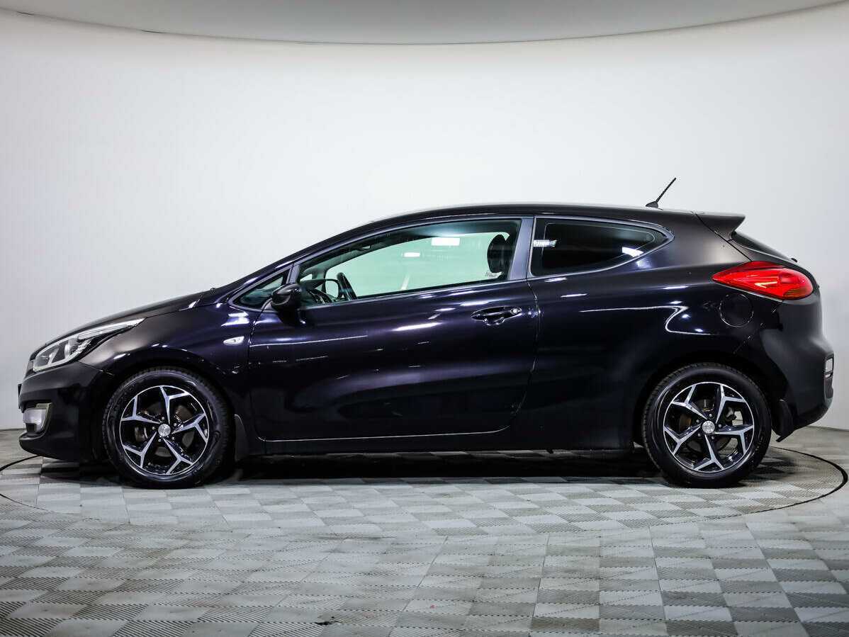 Купить Kia Ceed с пробегом. Фото: #6