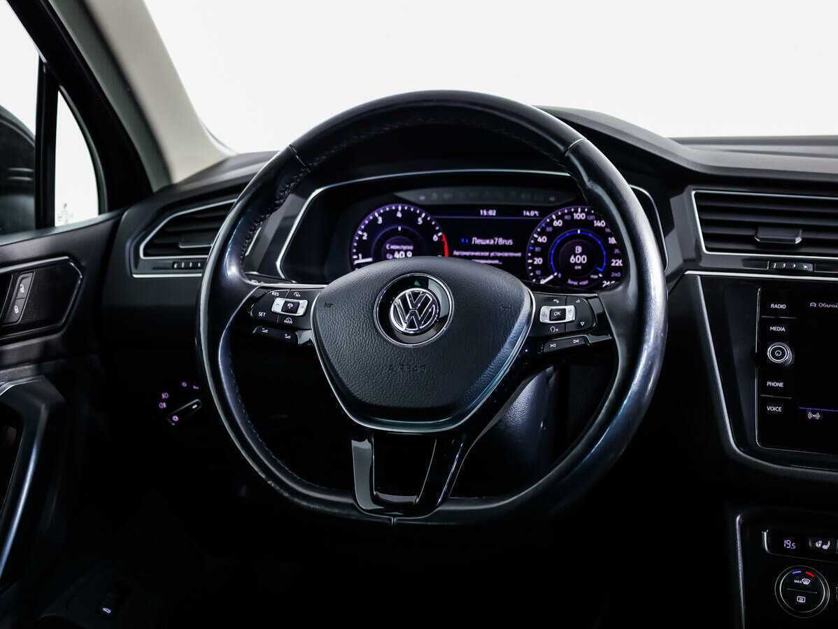 Купить Volkswagen Tiguan с пробегом. Фото: #9