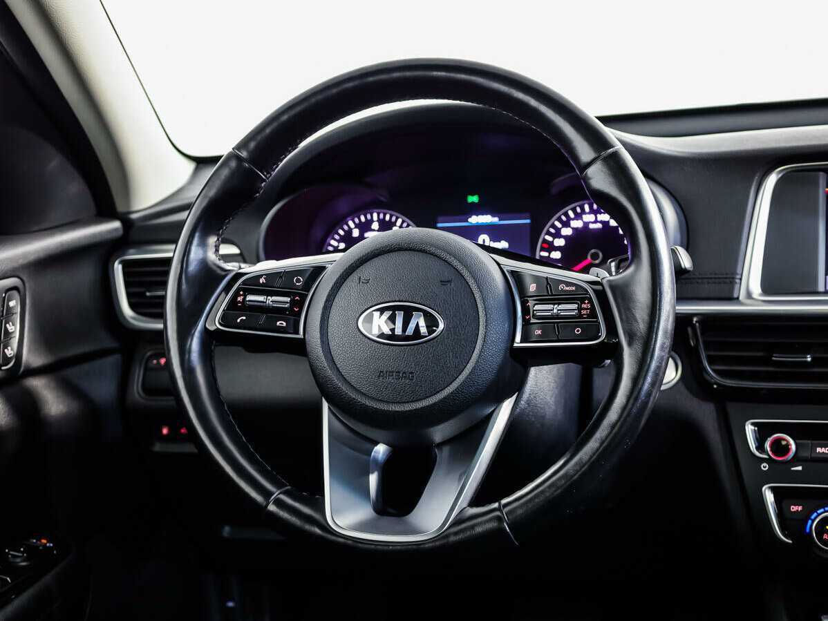 Купить Kia Optima с пробегом. Фото: #9