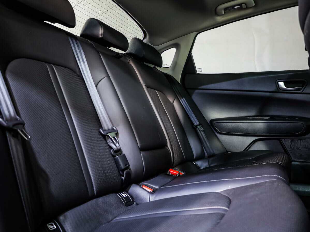 Купить Kia Optima с пробегом. Фото: #11