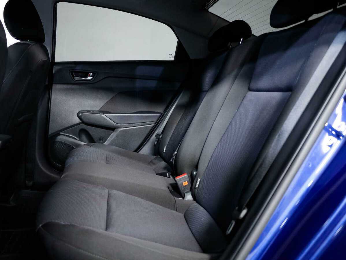 Купить Hyundai Solaris с пробегом. Фото: #12