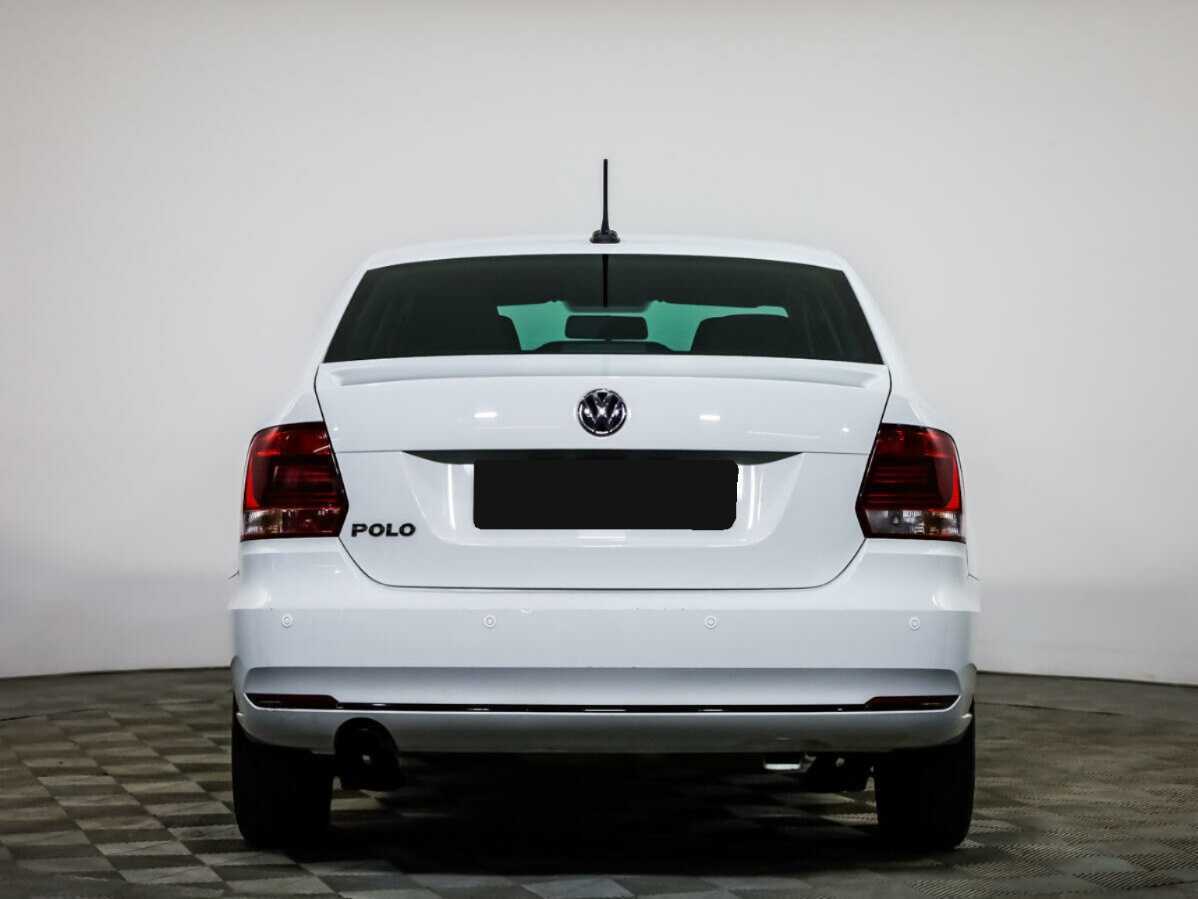 Купить Volkswagen Polo с пробегом. Фото: #4