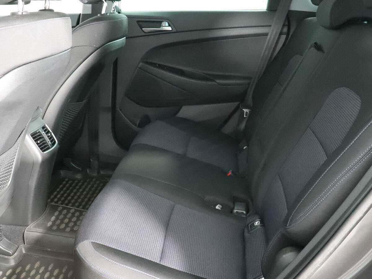 Купить Hyundai Tucson с пробегом. Фото: #10