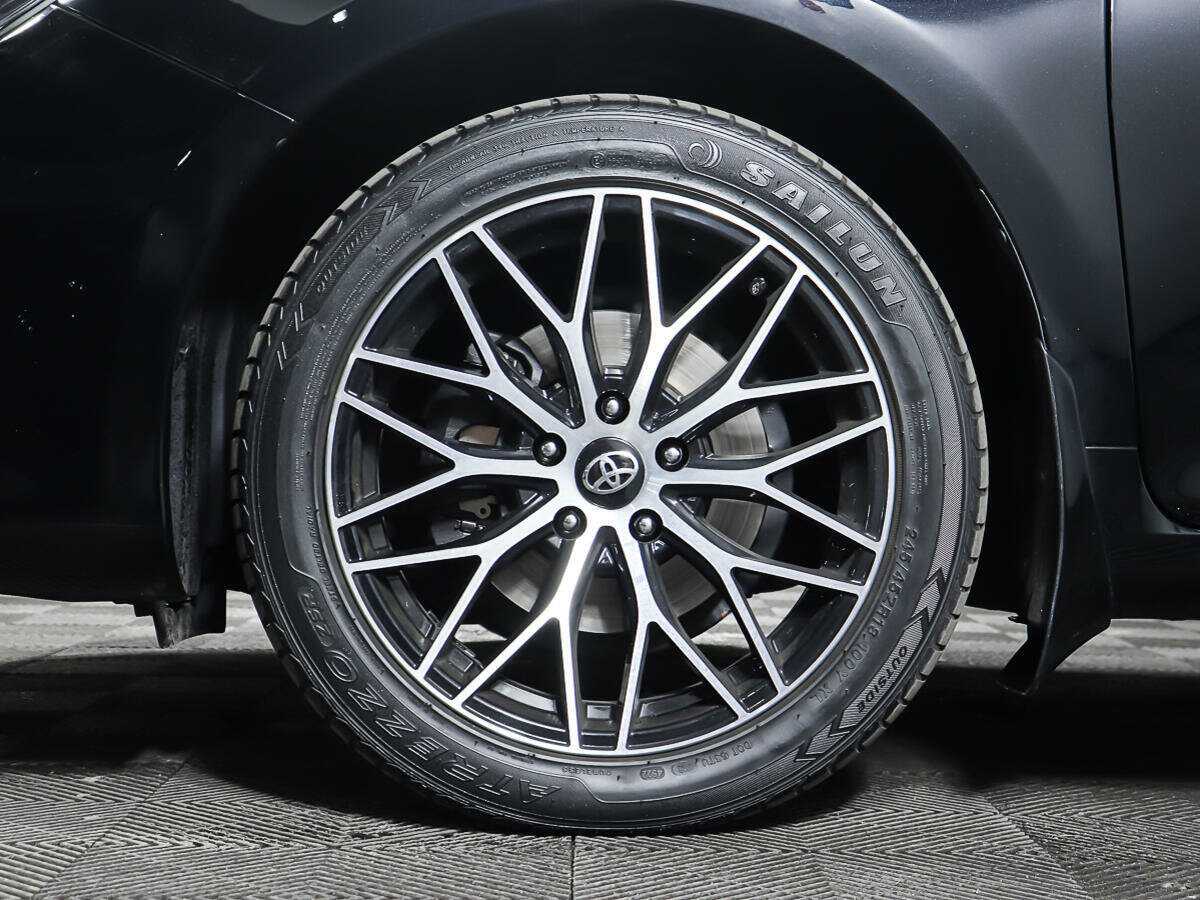 Купить Toyota Camry с пробегом. Фото: #21