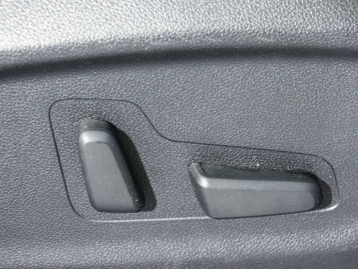 Купить Kia Sorento с пробегом. Фото: #15