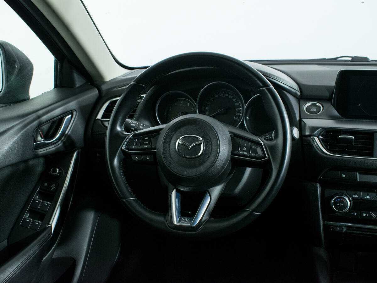 Купить Mazda 6 с пробегом. Фото: #13