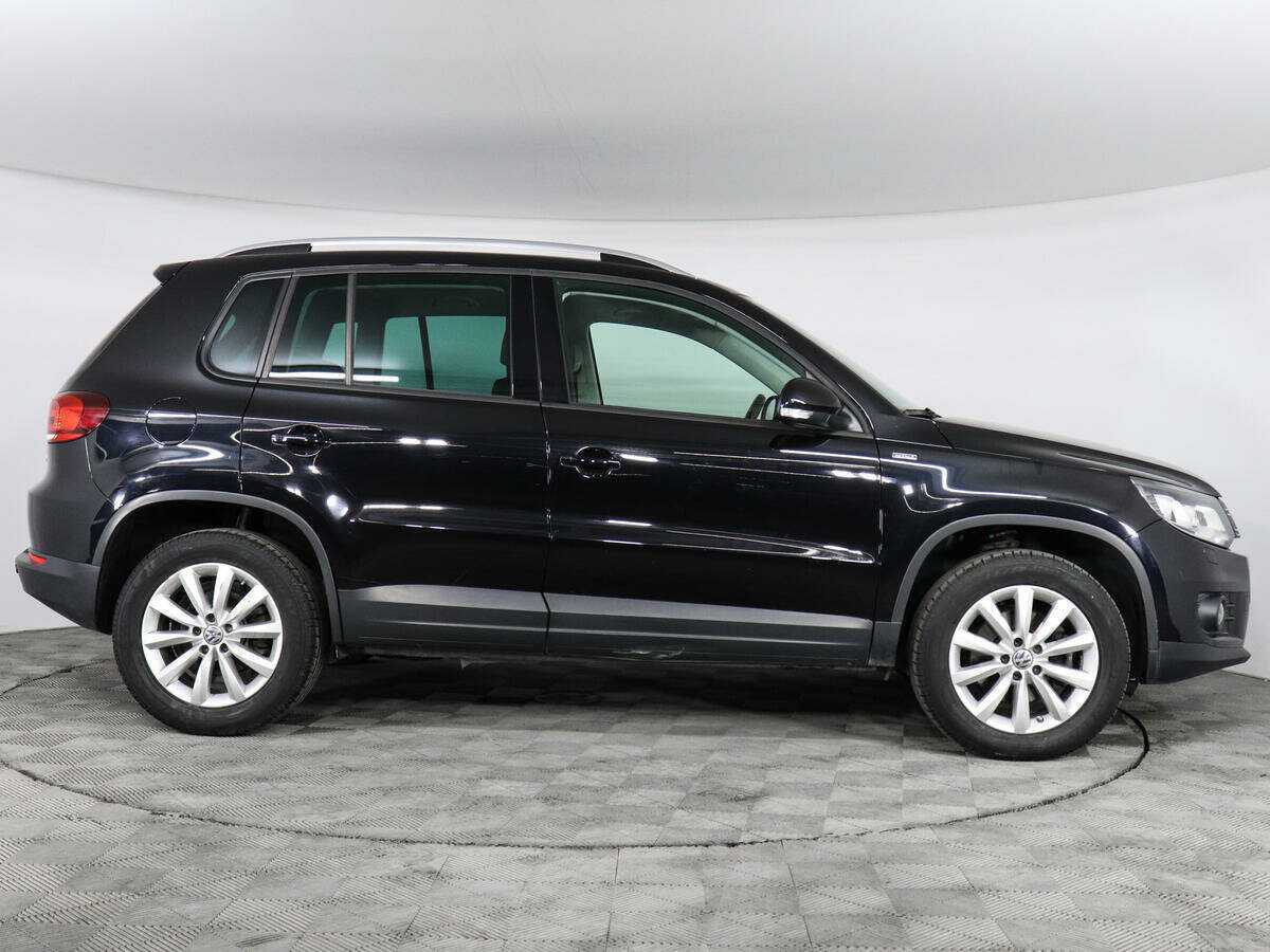 Купить Volkswagen Tiguan с пробегом. Фото: #3
