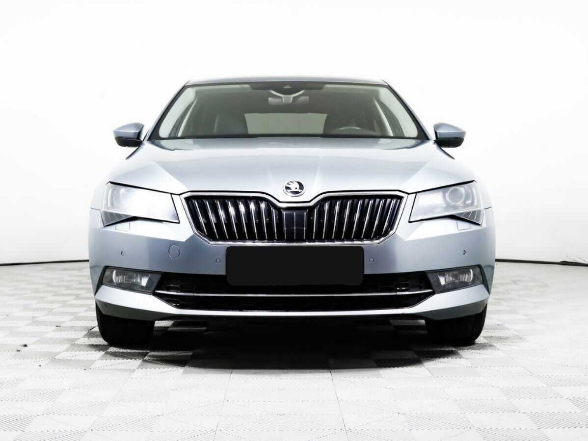 Купить Skoda Superb с пробегом. Фото: #1