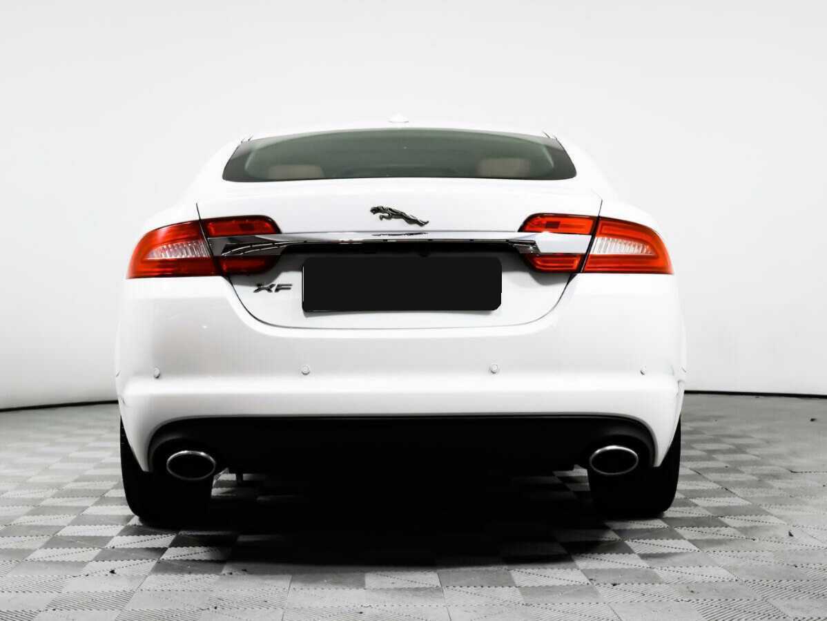 Купить Jaguar XF с пробегом. Фото: #4