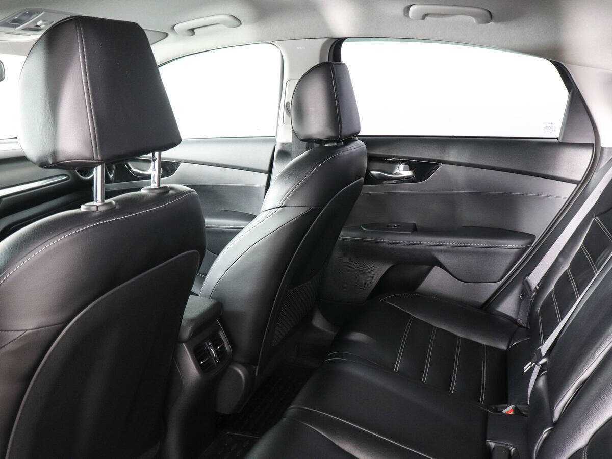 Купить Kia Cerato с пробегом. Фото: #11
