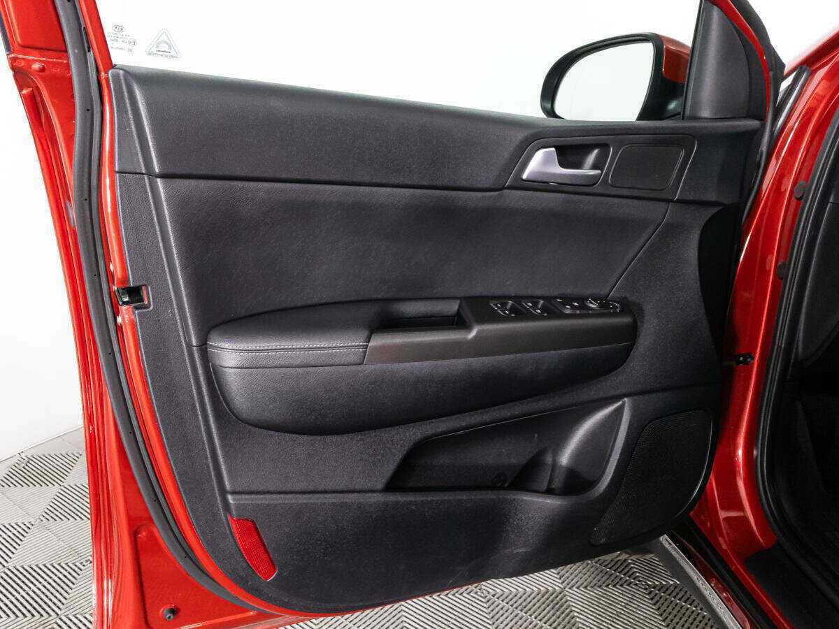Купить Kia Sportage с пробегом. Фото: #25
