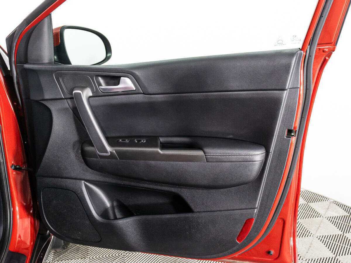 Купить Kia Sportage с пробегом. Фото: #28