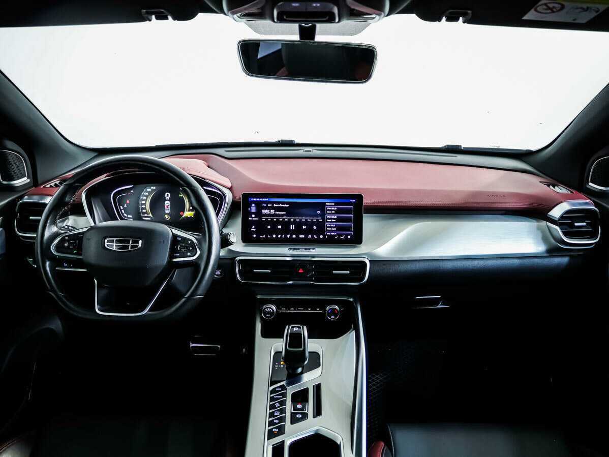 Купить Geely Coolray с пробегом. Фото: #8