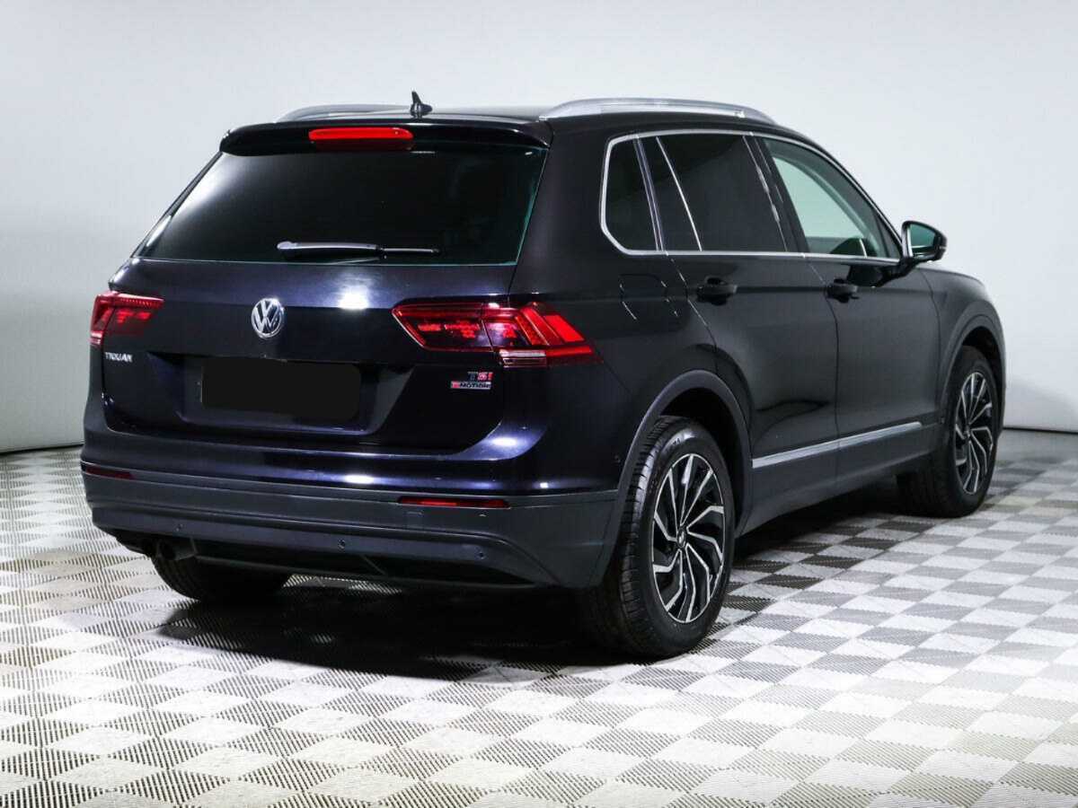 Купить Volkswagen Tiguan с пробегом. Фото: #3