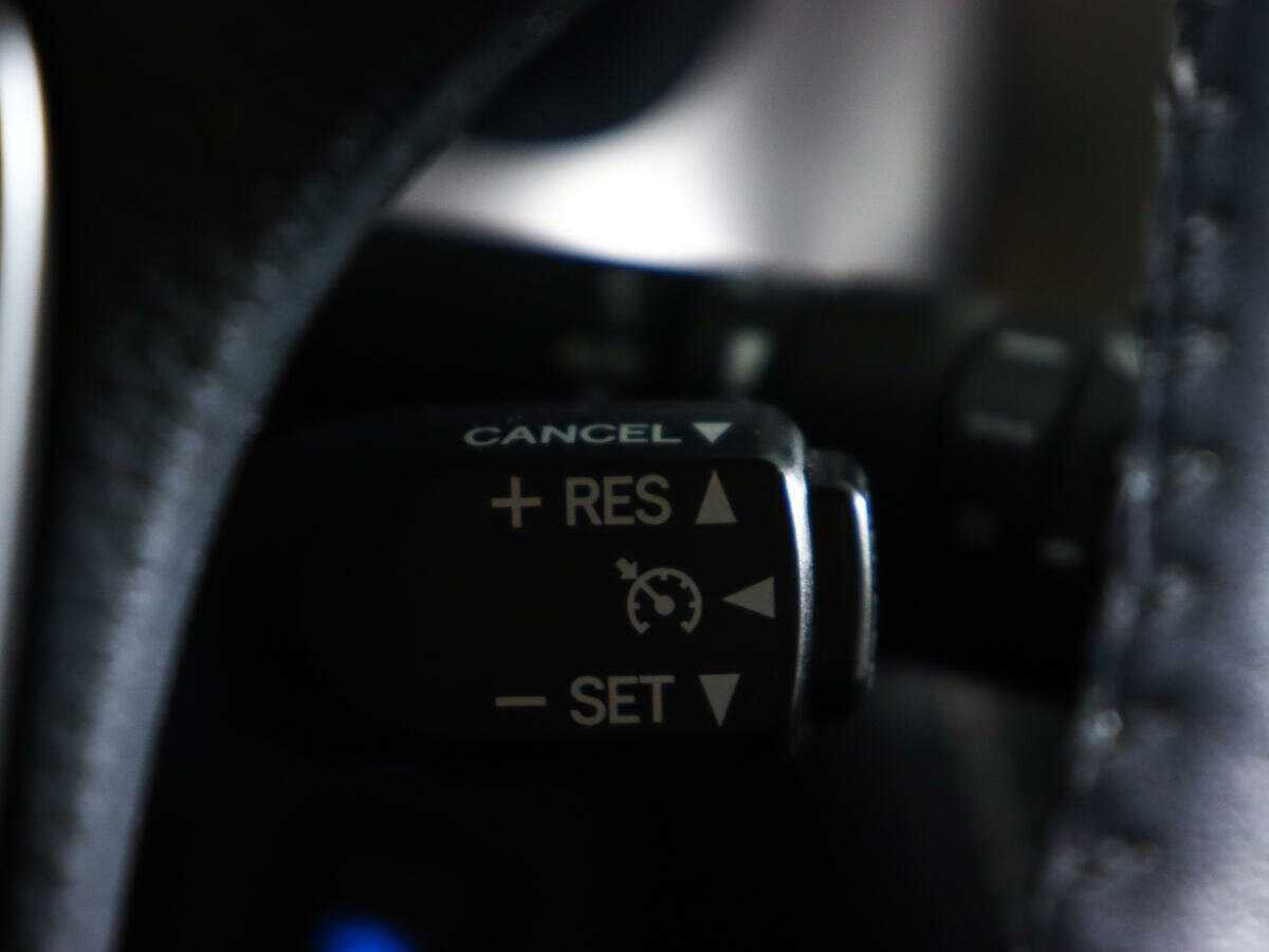 Купить Toyota RAV4 с пробегом. Фото: #16