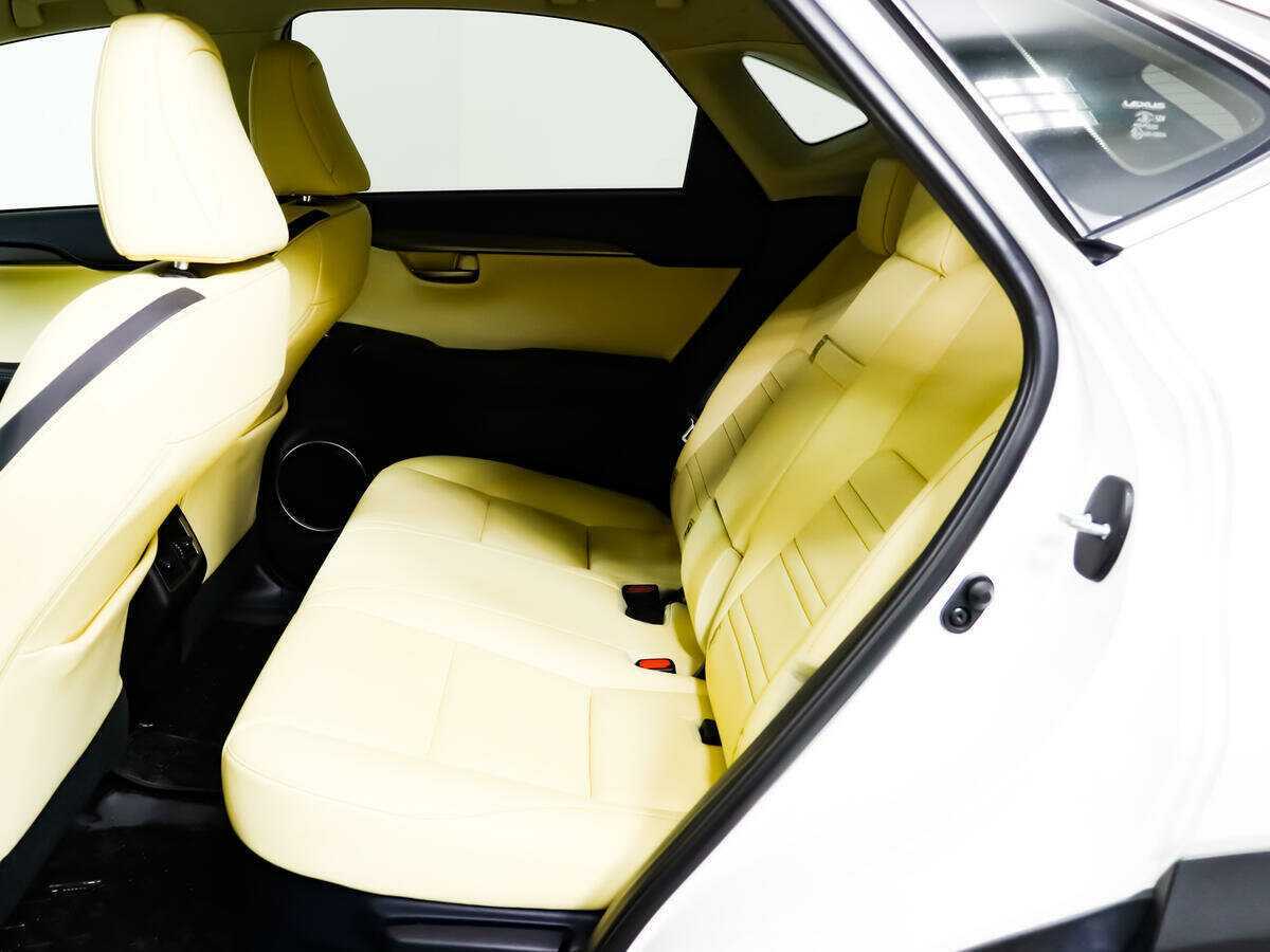 Купить Lexus NX с пробегом. Фото: #11