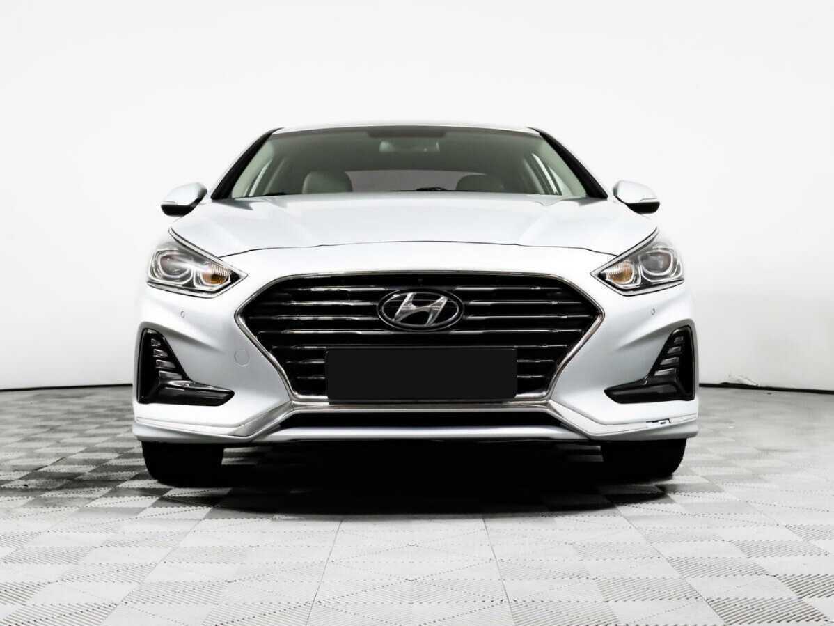 Купить Hyundai Sonata с пробегом. Фото: #1