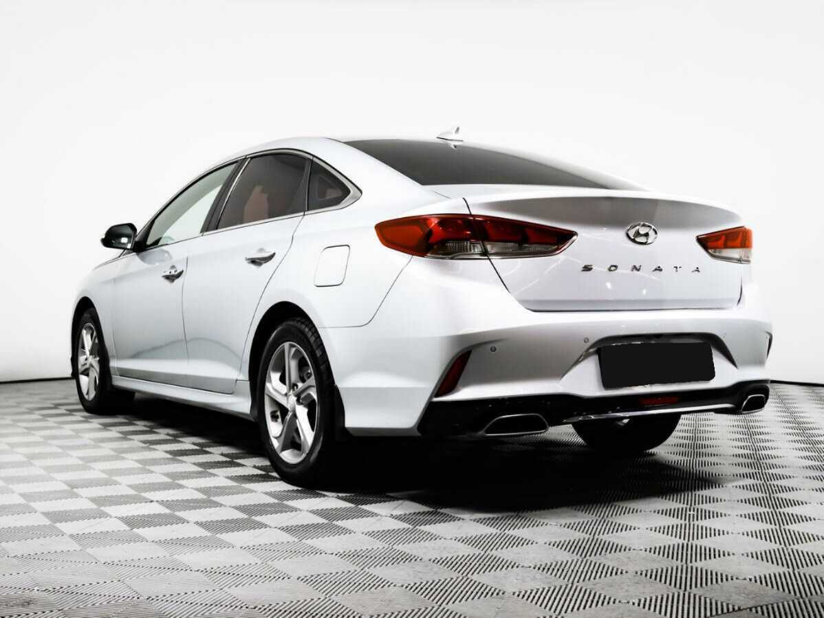 Купить Hyundai Sonata с пробегом. Фото: #6