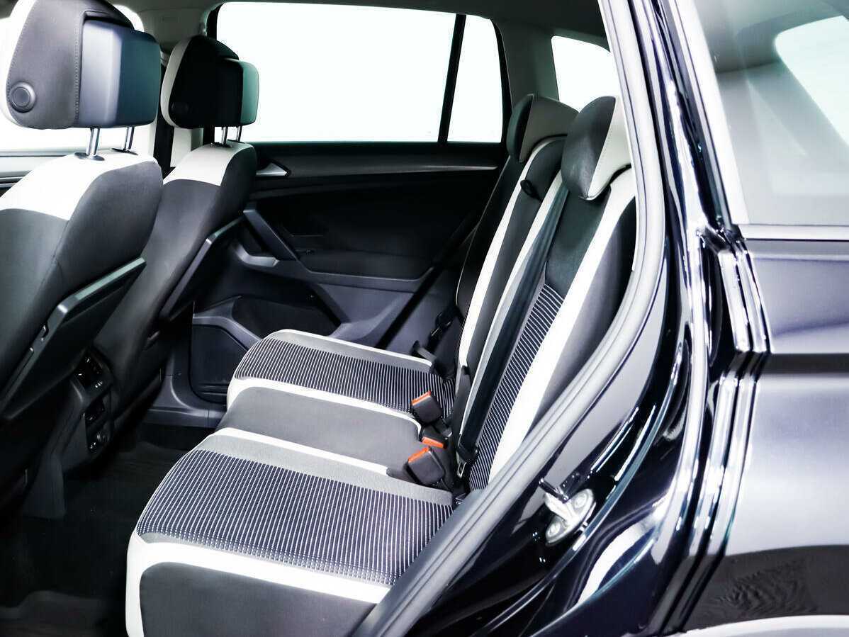 Купить Volkswagen Tiguan с пробегом. Фото: #9