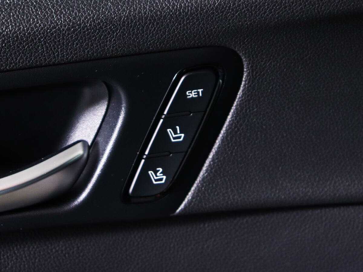 Купить Kia Optima с пробегом. Фото: #20