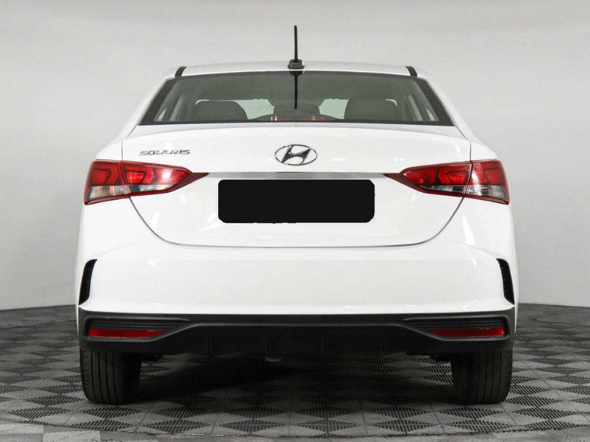 Купить Hyundai Solaris с пробегом. Фото: #5