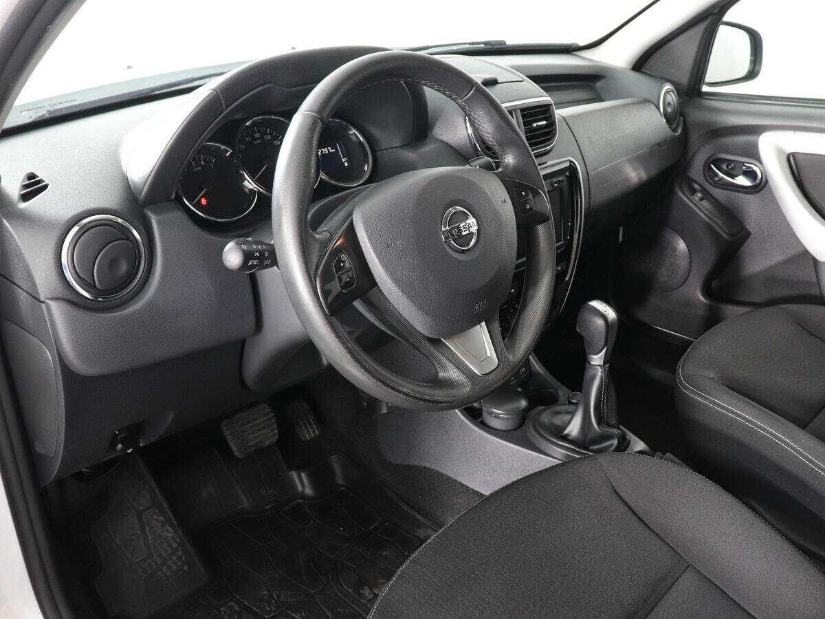 Купить Nissan Terrano с пробегом. Фото: #8