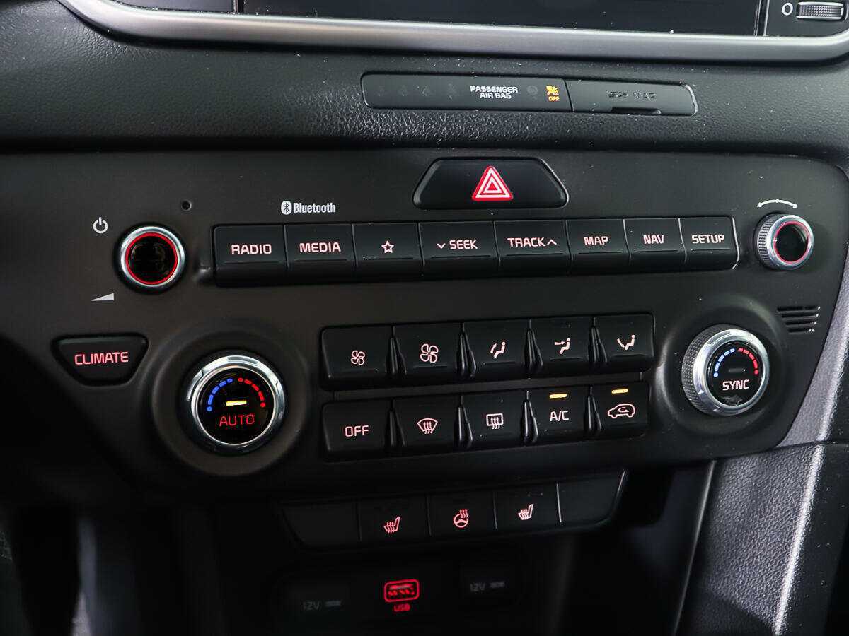 Купить Kia Sportage с пробегом. Фото: #17