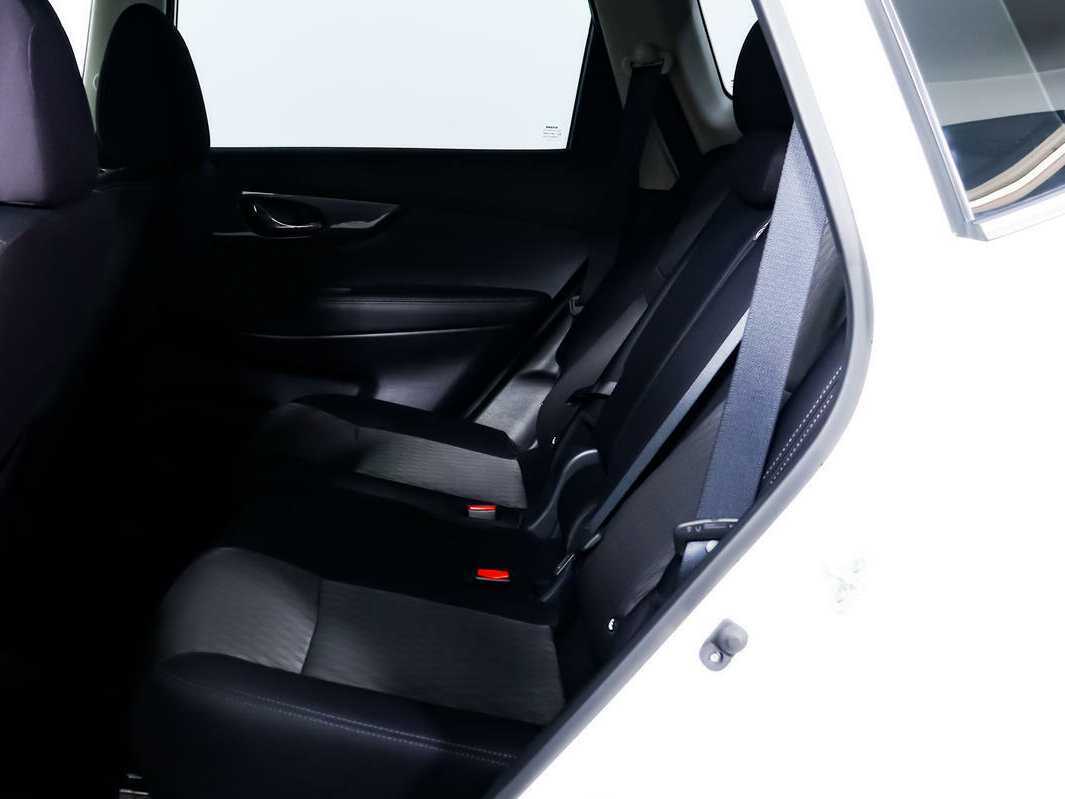 Купить Nissan X-Trail с пробегом. Фото: #11