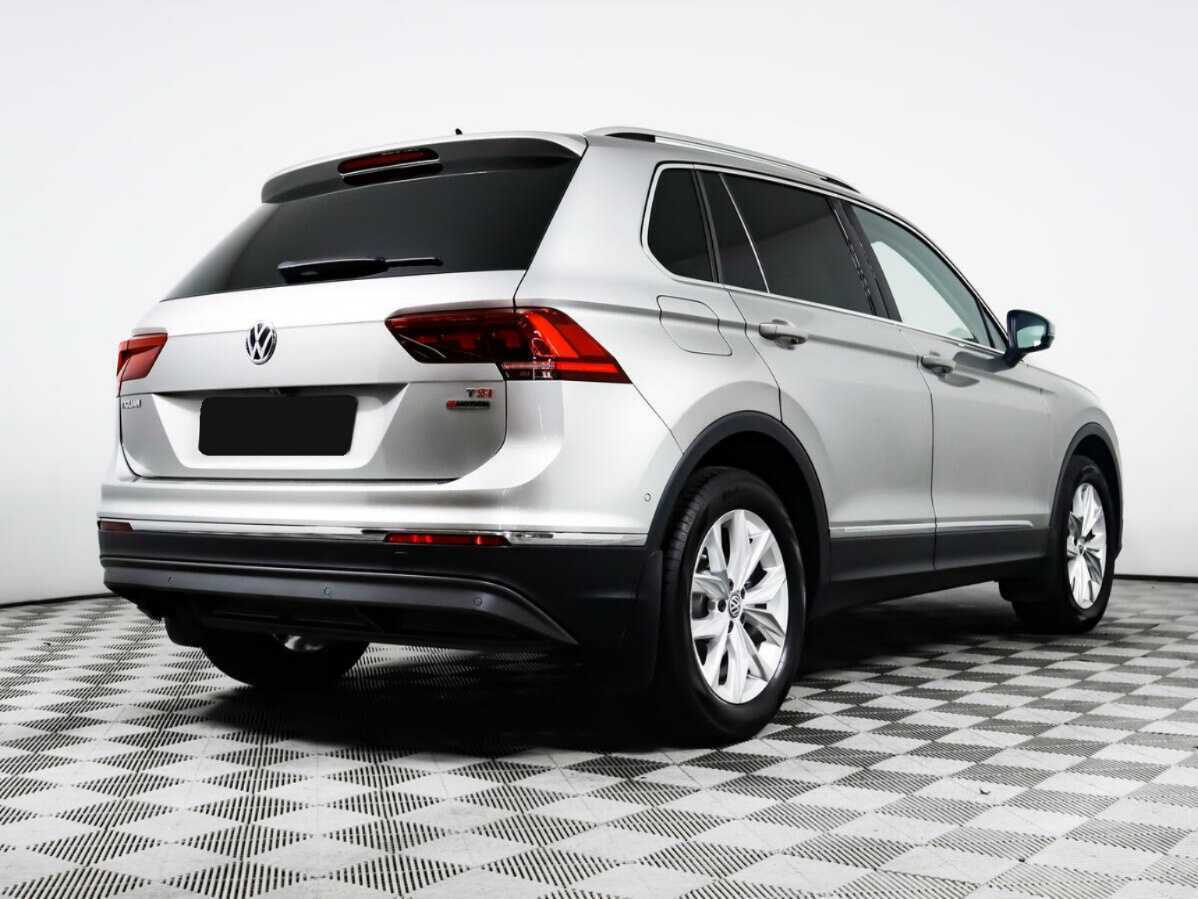 Купить Volkswagen Tiguan с пробегом. Фото: #3