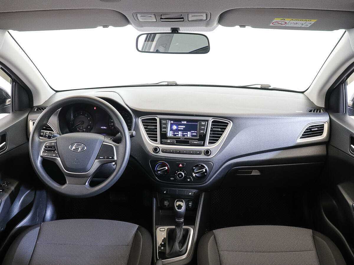Купить Hyundai Solaris с пробегом. Фото: #10