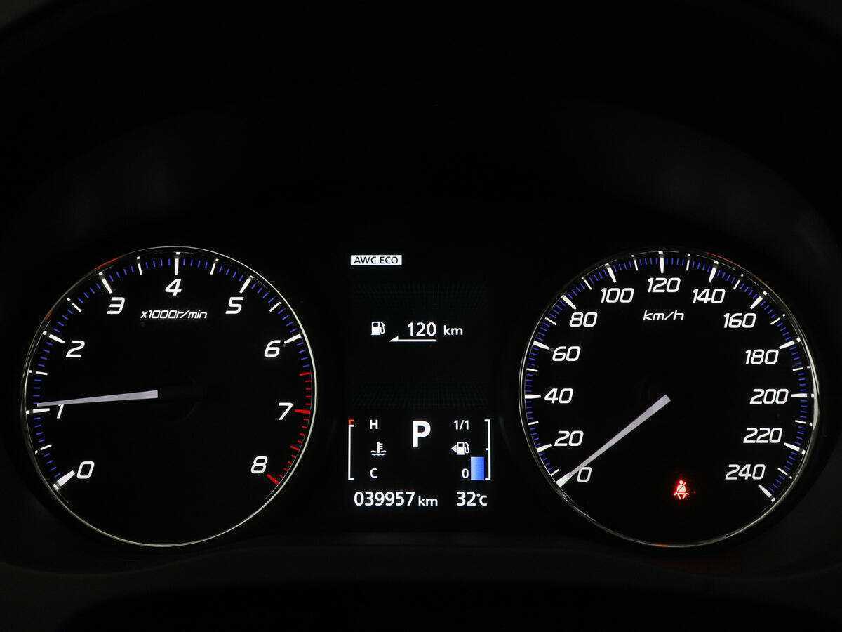 Купить Mitsubishi Outlander с пробегом. Фото: #8