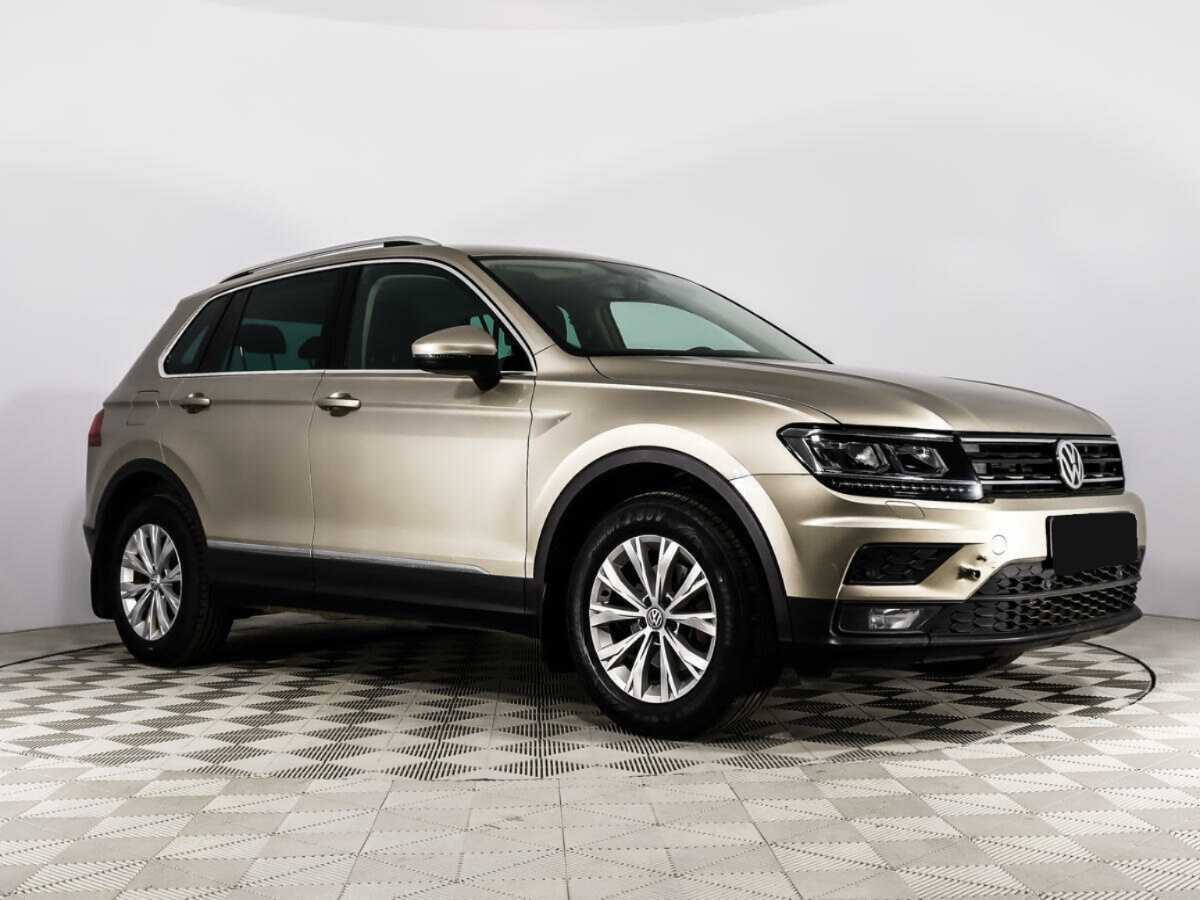 Купить Volkswagen Tiguan с пробегом. Фото: #2