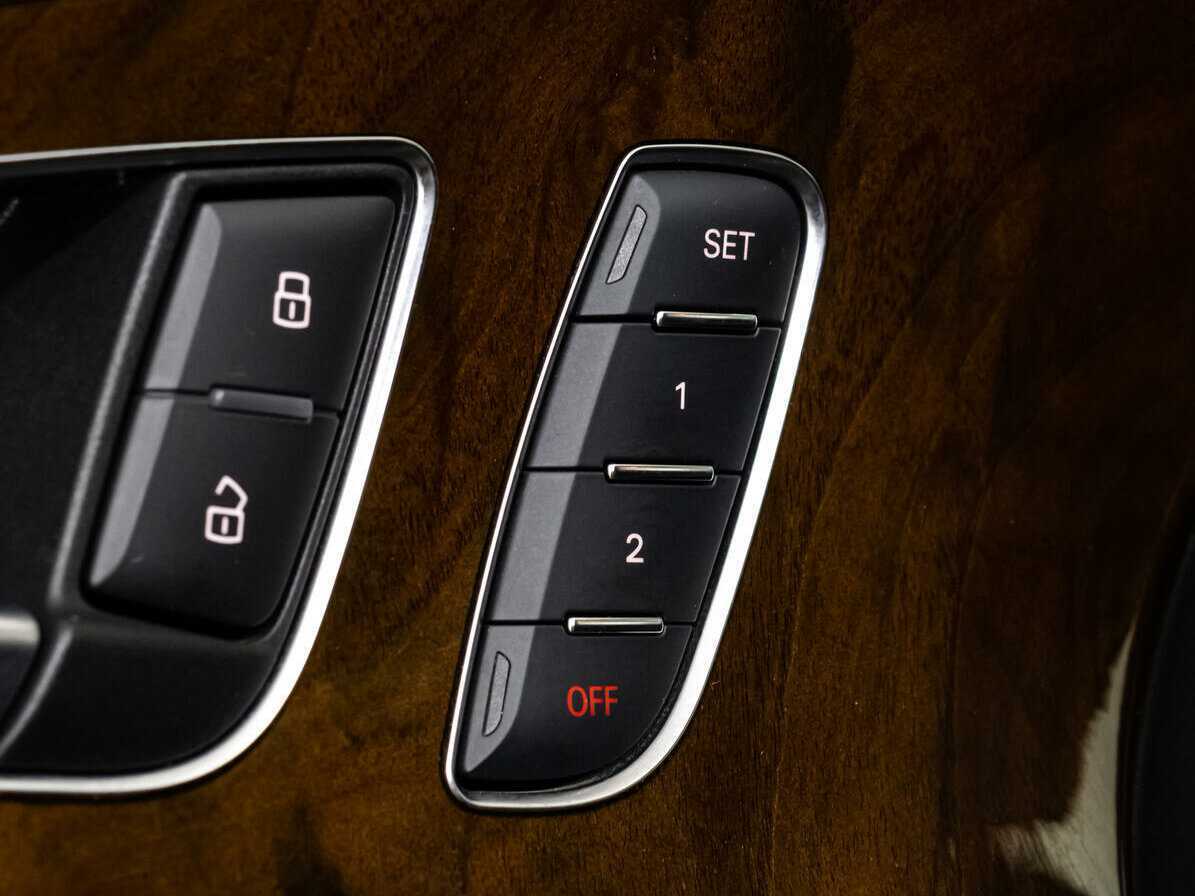 Купить Audi A6 с пробегом. Фото: #18