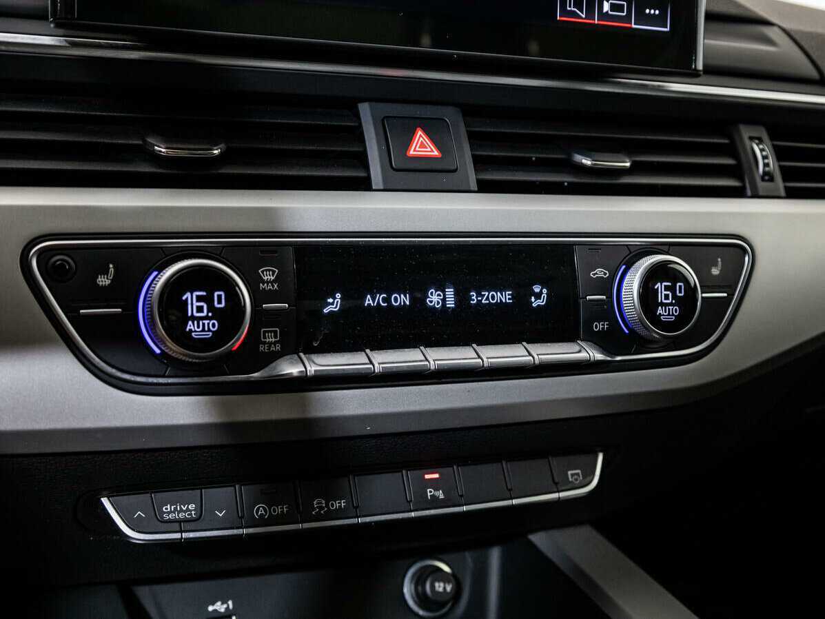 Купить Audi A4 с пробегом. Фото: #16