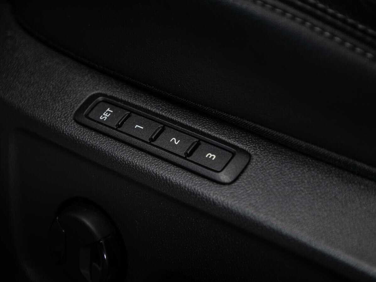 Купить Skoda Karoq с пробегом. Фото: #15