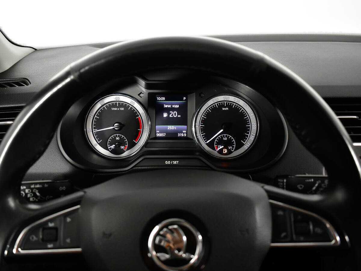 Купить Skoda Octavia с пробегом. Фото: #10