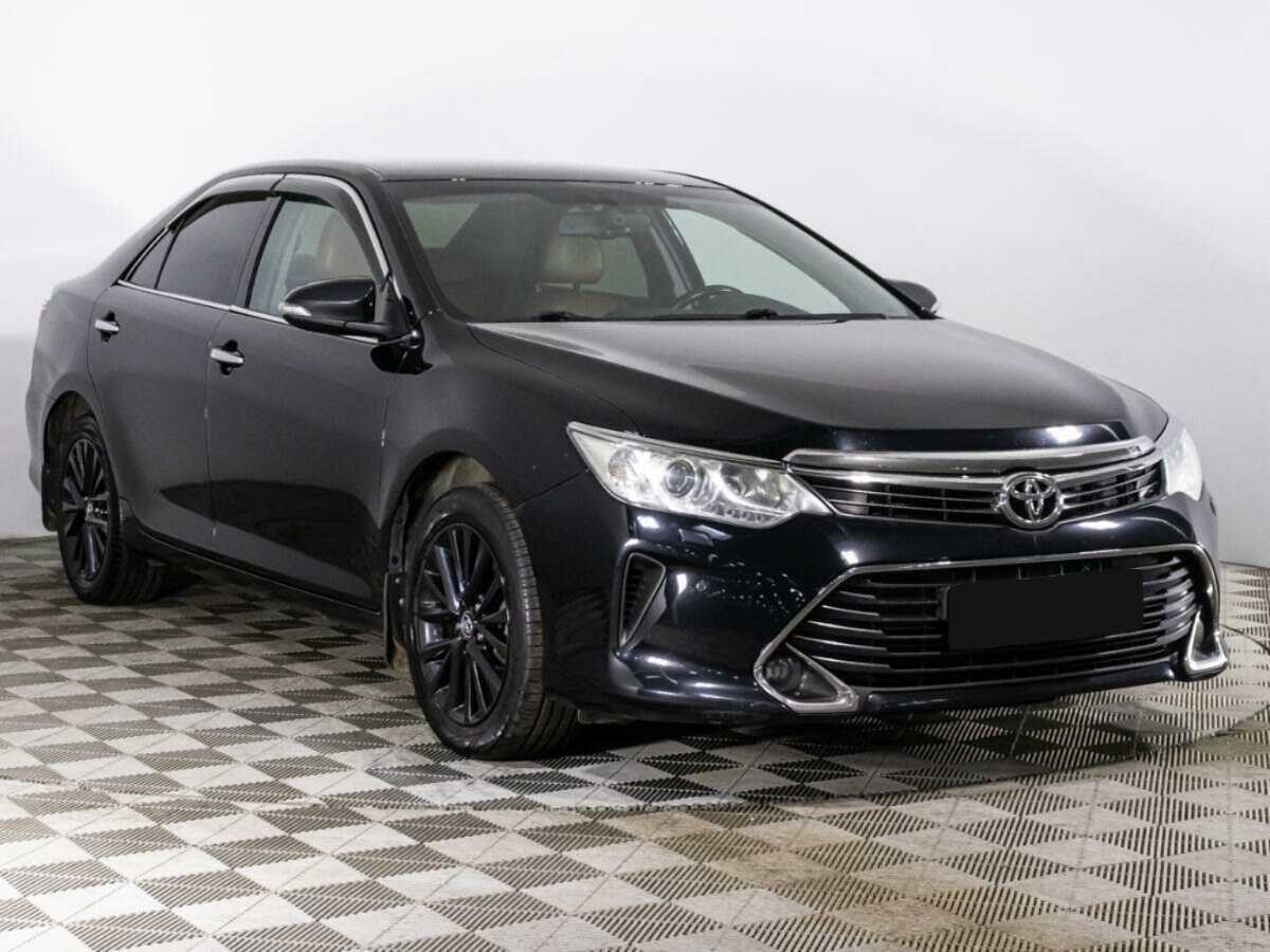 Купить Toyota Camry с пробегом. Фото: #2