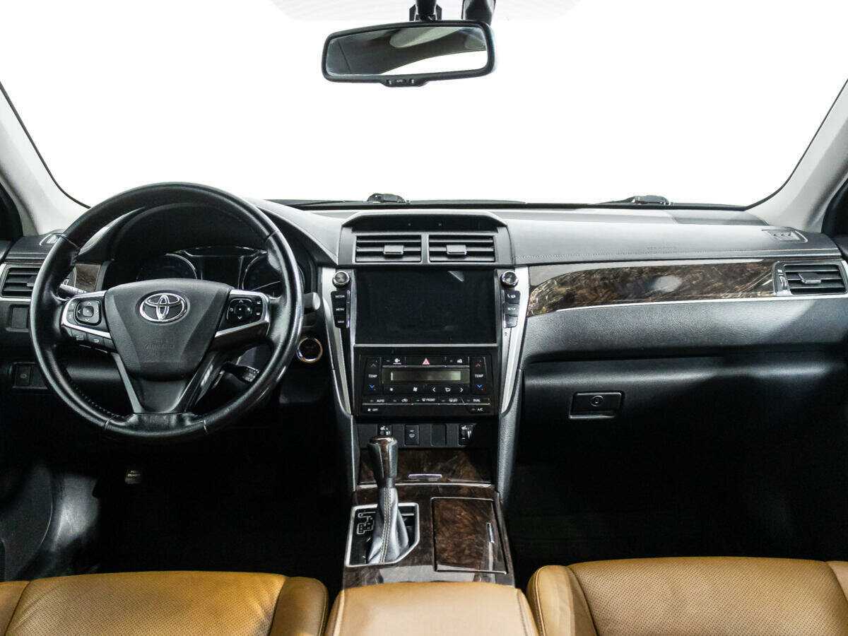 Купить Toyota Camry с пробегом. Фото: #12