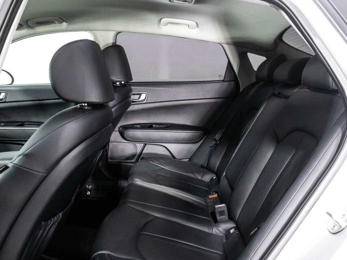 Купить Kia Optima с пробегом. Фото: #9