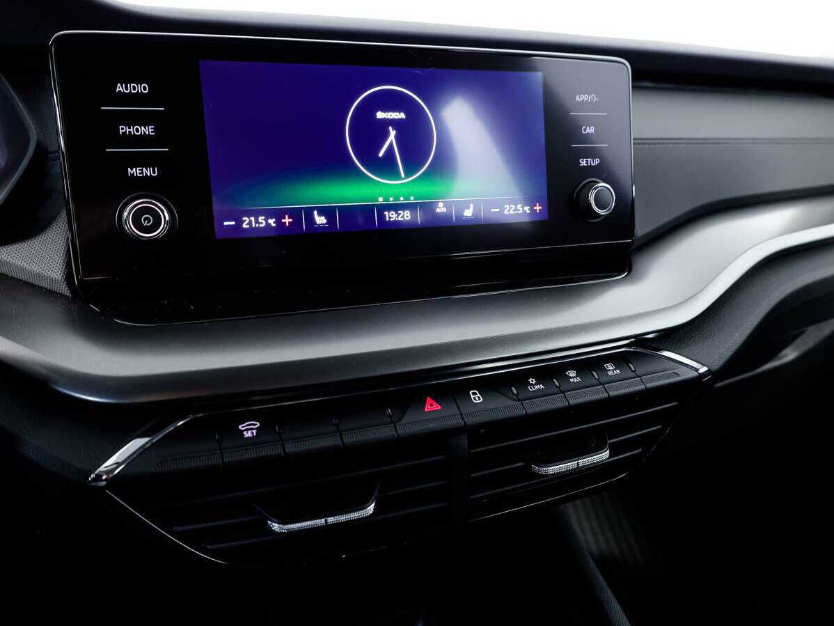 Купить Skoda Octavia с пробегом. Фото: #14