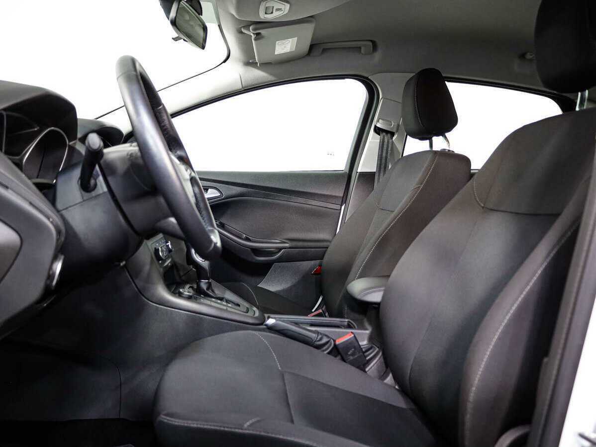 Купить Ford Focus с пробегом. Фото: #10