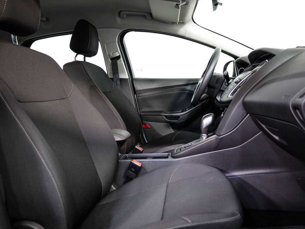 Купить Ford Focus с пробегом. Фото: #11