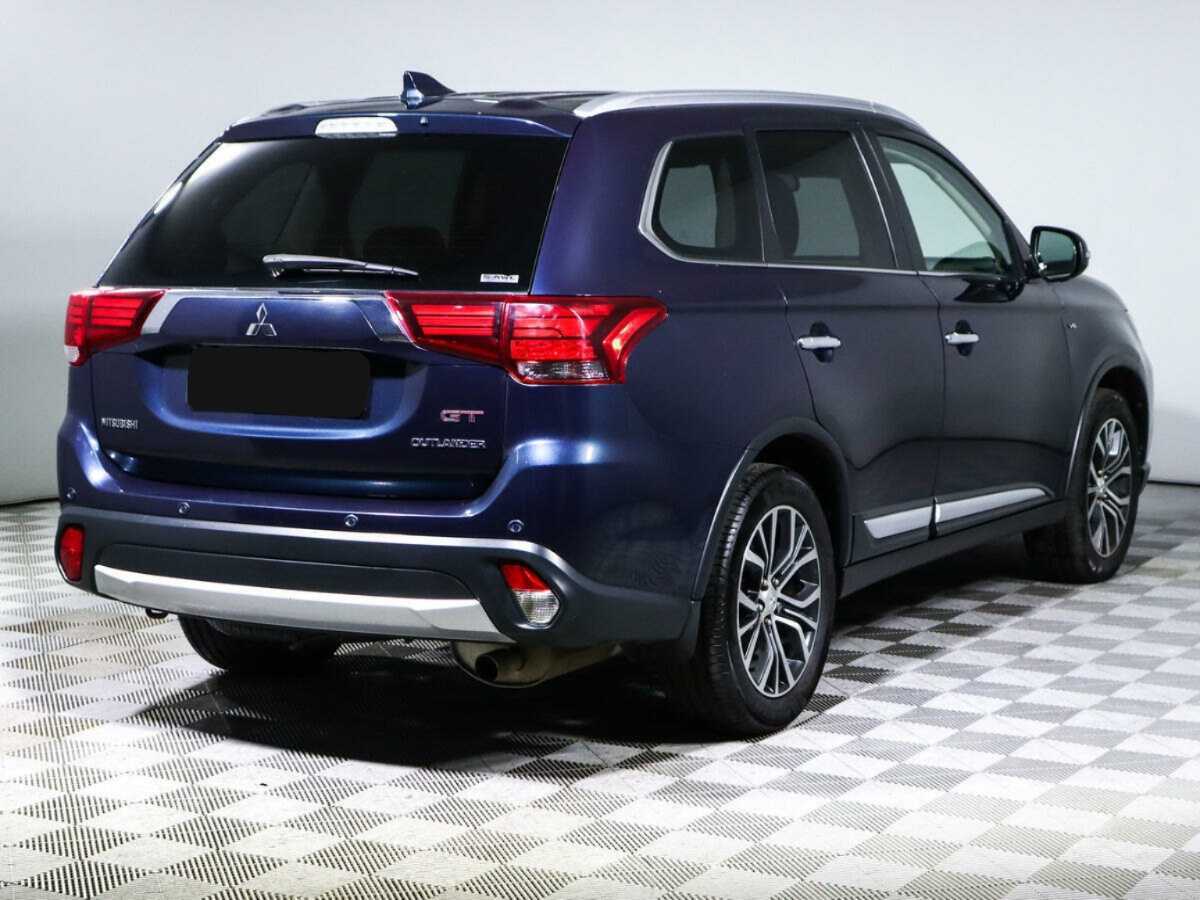 Купить Mitsubishi Outlander с пробегом. Фото: #3