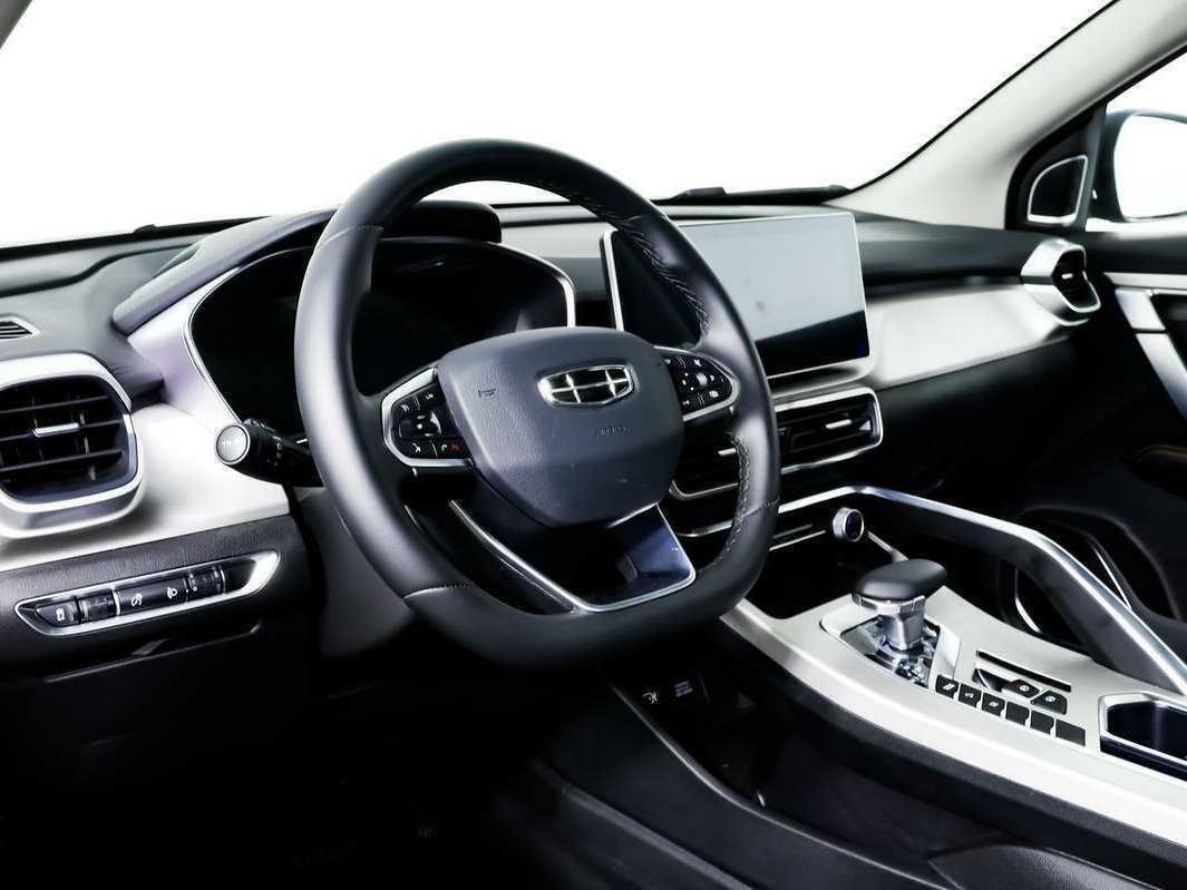 Купить Geely Coolray с пробегом. Фото: #11