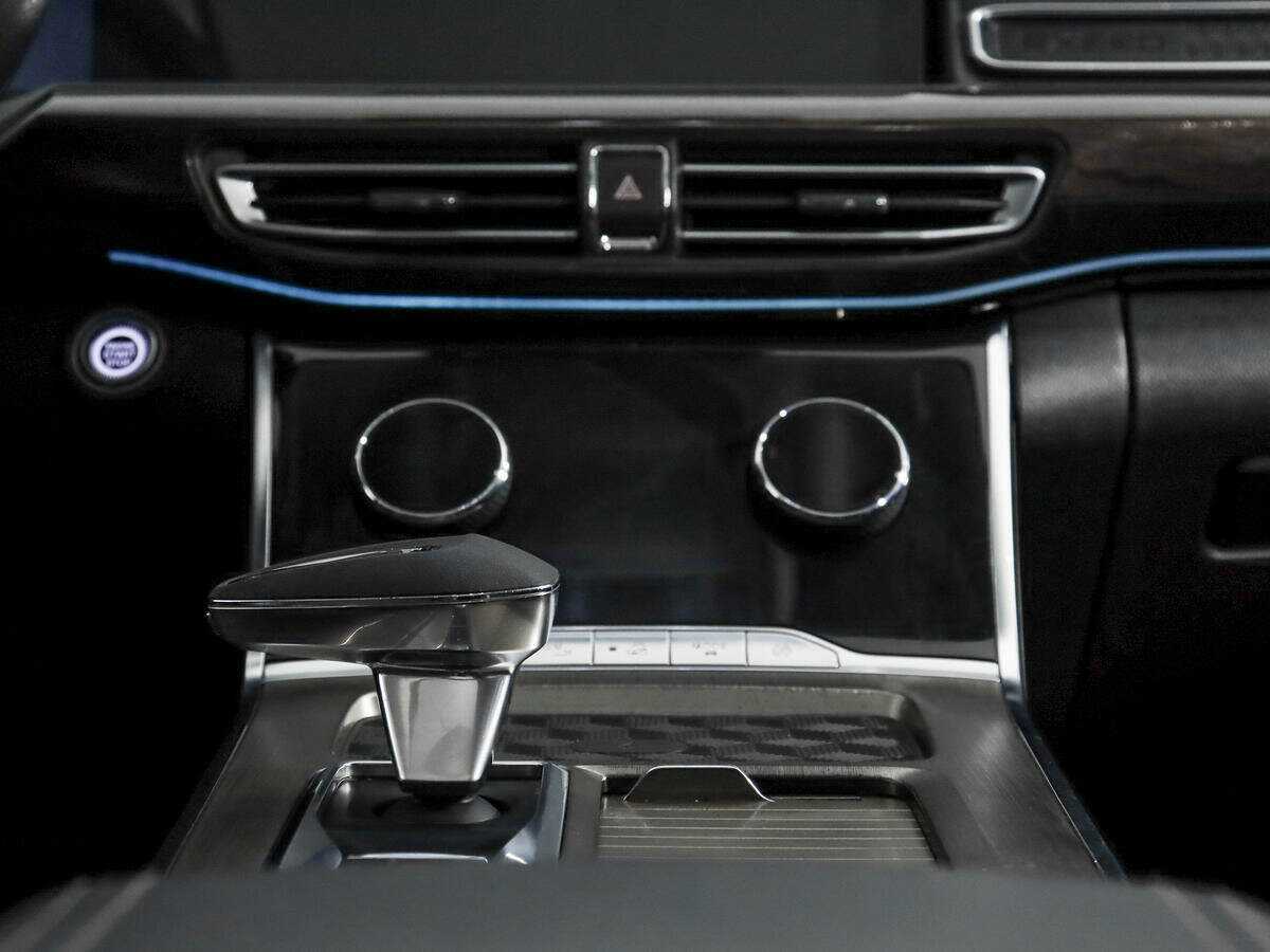 Купить EXEED VX с пробегом. Фото: #16