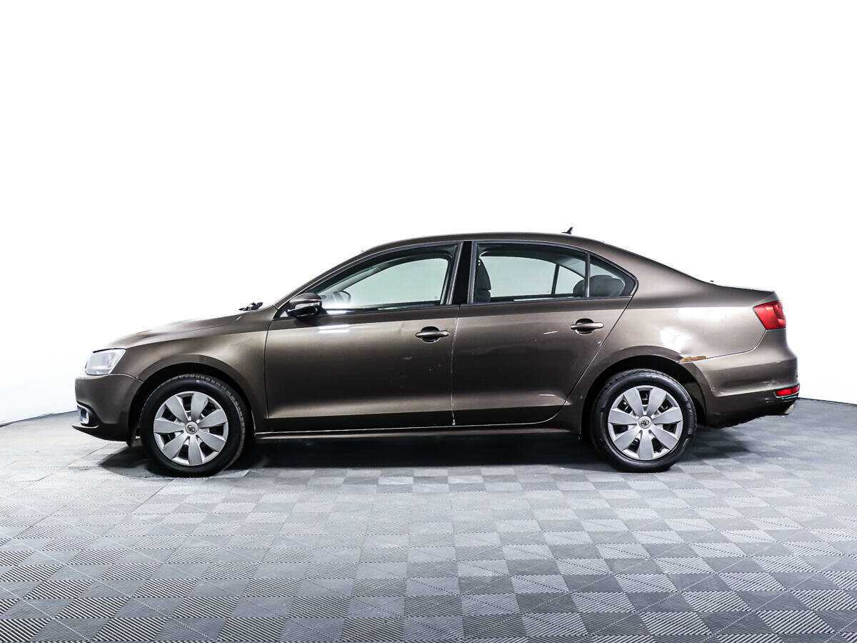 Купить Volkswagen Jetta с пробегом. Фото: #6